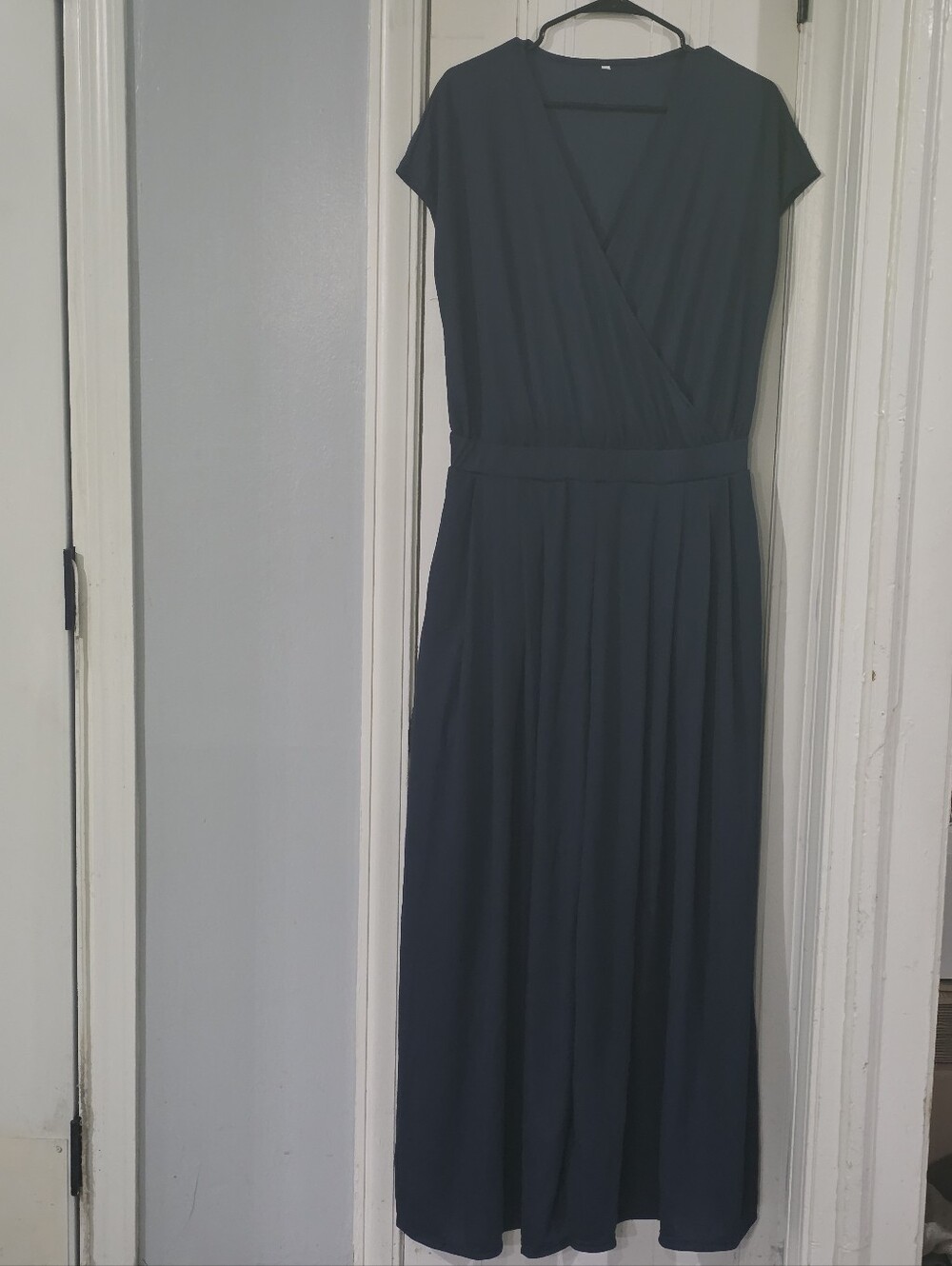 Halara Navy Blue V-Neck Wide Leg Jumpsuit with Pockets - Size L Regular NWOT